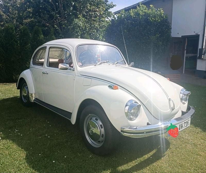 Weiß Gebraucht 1971 VW Käfer Kleinwagen | 16.000 € - Bild 1/4