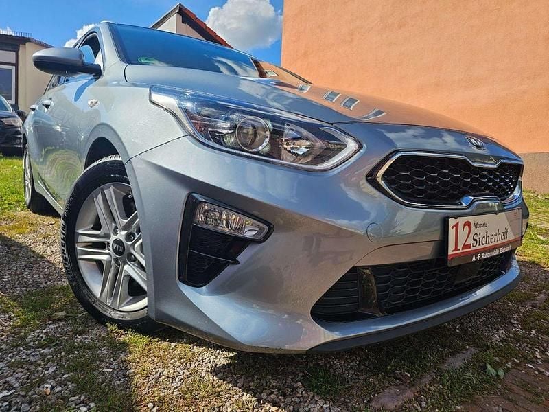 Grau Gebraucht 2019 Kia Ceed Sportswagon Kombi | 9.700 € (Guter Preis) - Bild 1/4