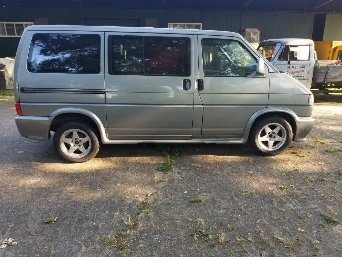Gebraucht VW T4 110 PS (80 kW) 1992 Silber Van