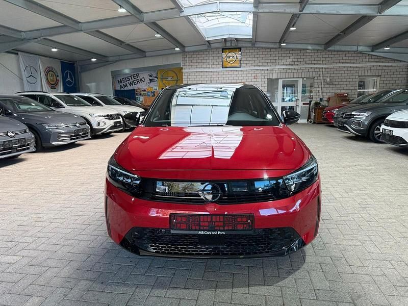 Gebraucht Opel Corsa 101 PS (74 kW) 2025 Rot Kleinwagen