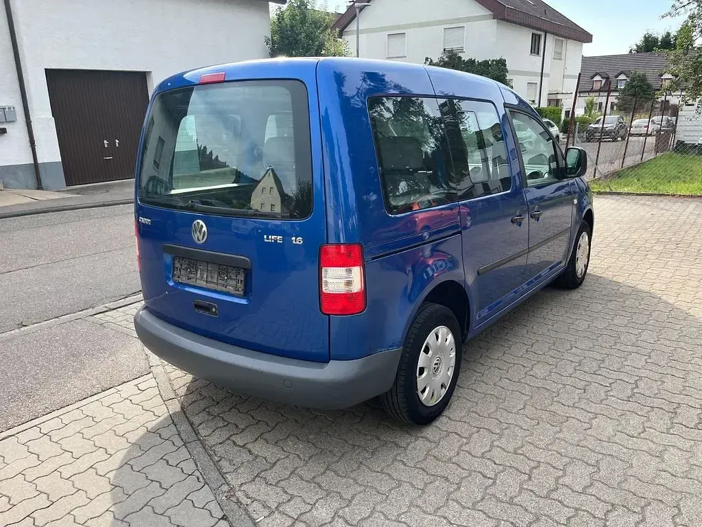Gebraucht VW Caddy Life 102 PS (75 kW) 2009 Blau Van / Kleinbus