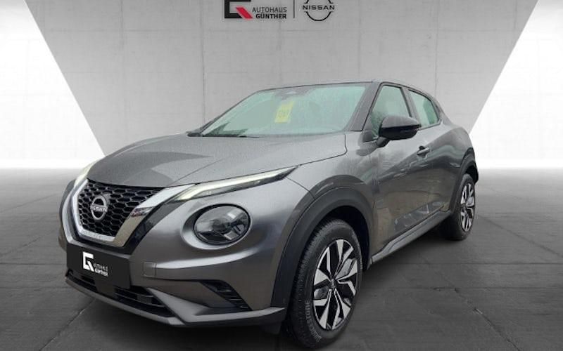 Neu Nissan Juke Acenta 114 PS (83 kW) 2025 Grau SUV