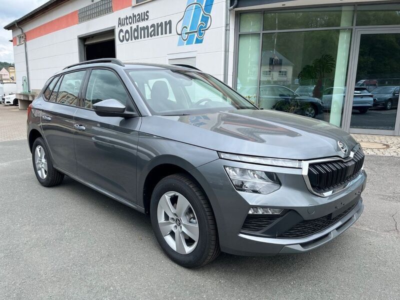 Grau Neu 2025 Skoda Kamiq Selection SUV | 24.990 € (Guter Preis) - Bild 1/4