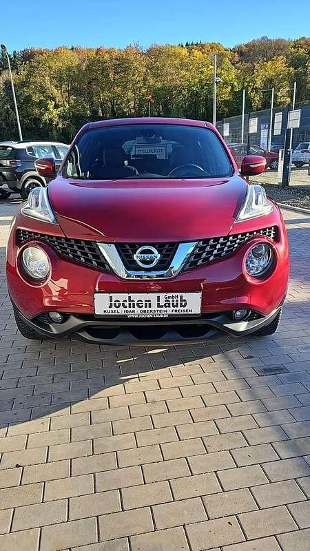 New red (m) Gebraucht 2017 Nissan Juke N-Connecta SUV | 12.500 € (Fairer Preis) - Bild 1/1