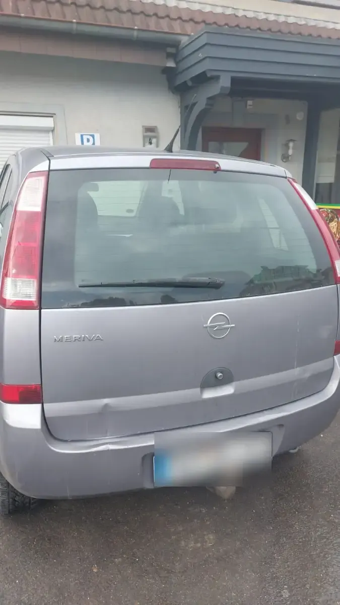 Gebraucht Opel Meriva 90 PS (66 kW) 2005 Silber Van / Kleinbus