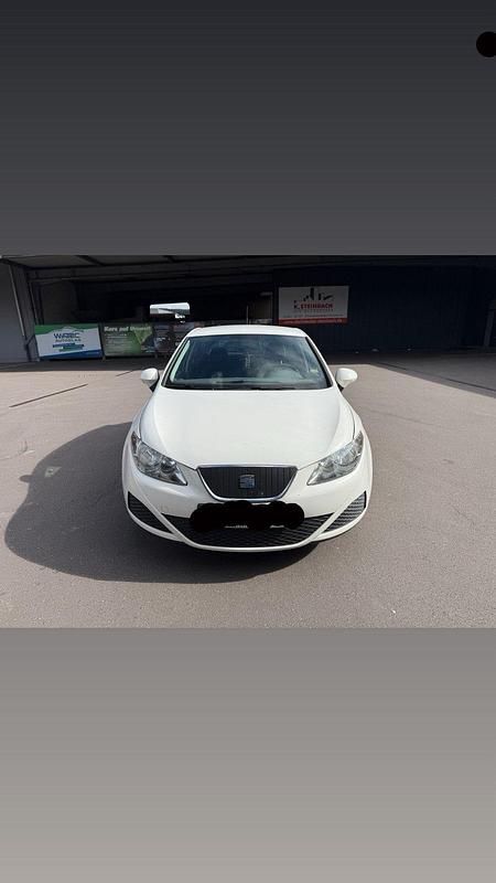 Weiß Gebraucht 2009 Seat Ibiza Ecomotive Kleinwagen | 3.500 € (Fairer Preis) - Bild 1/4