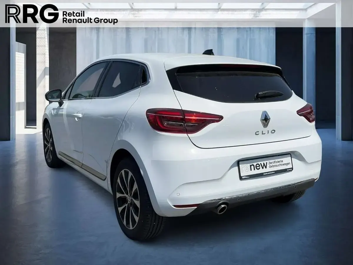 Gebraucht Renault Clio Techno 140 PS (102 kW) 2023 Gletscherweiss Kleinwagen