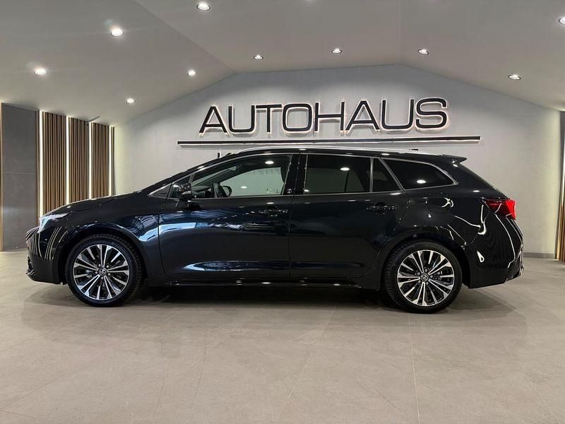 Gebraucht Toyota Corolla Team 196 PS (144 kW) 2024 Schwarz Kombi