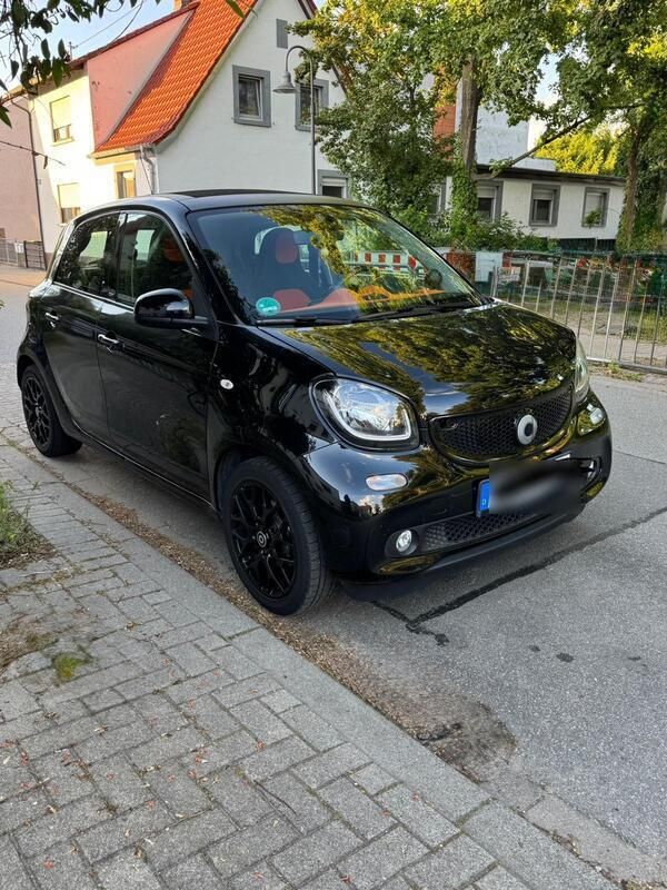 Schwarz Gebraucht 2015 Smart ForFour Kleinwagen | 8.700 € (Teuer) - Bild 1/4