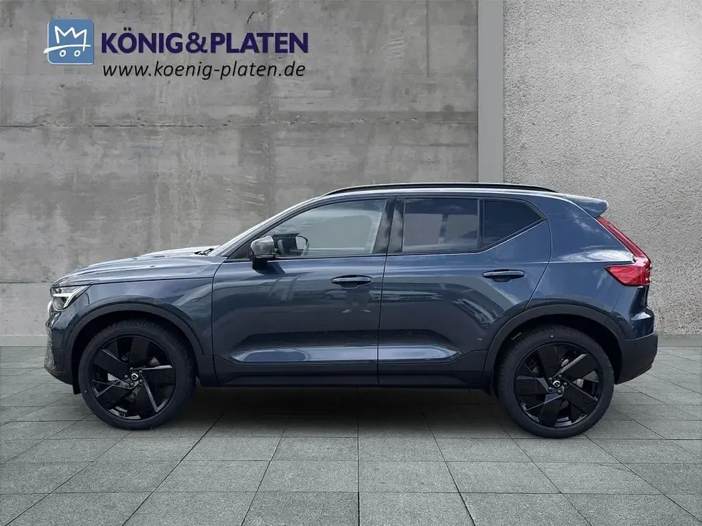 Gebraucht Volvo XC40 Plus 163 PS (119 kW) 2025 Blau SUV