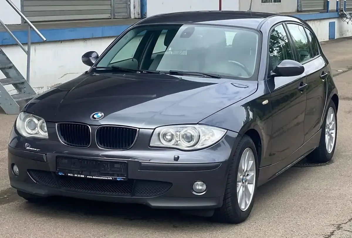 Gebraucht BMW 116 Advantage 116 PS (85 kW) 2005 Sparkling graphite metallic Kleinwagen