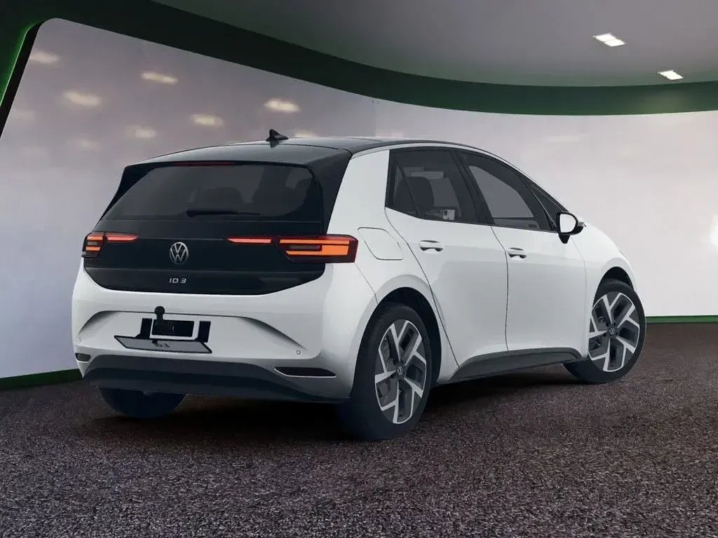 Gebraucht VW ID.3 Pro 150 kW (204 PS) 2023 Weiss / gletscherweiss (metallic) Kleinwagen