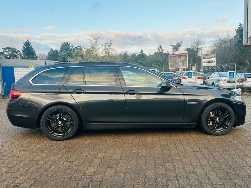 Gebraucht BMW 525 Luxury Line 218 PS (160 kW) 2014 Jatoba metallic Kombi