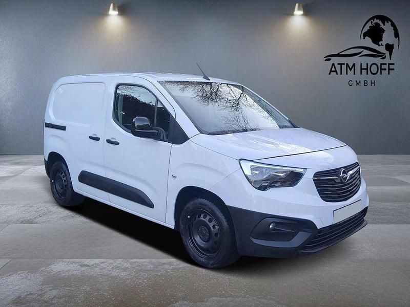 Gebraucht Opel Combo 131 PS (96 kW) 2024 Weiß Van / Kleinbus