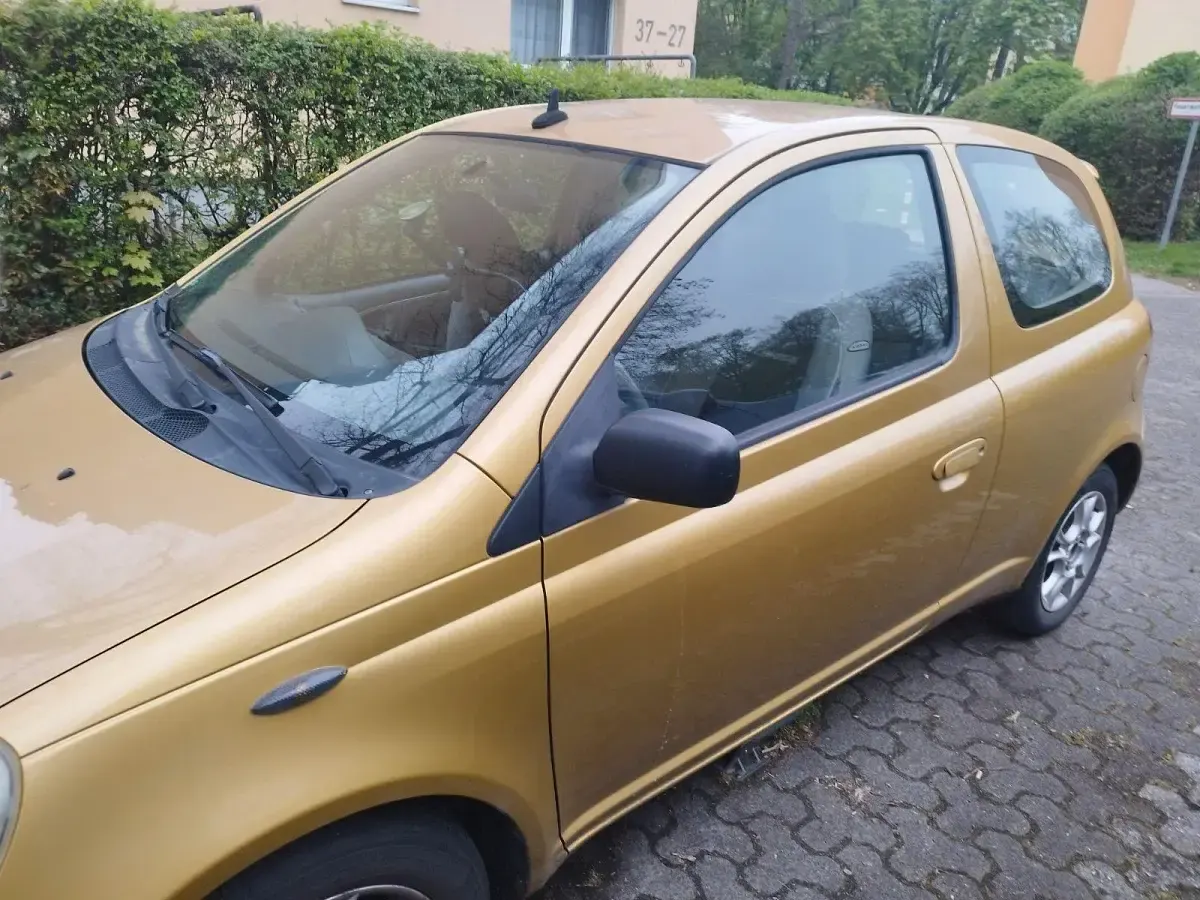 Gebraucht Toyota Yaris Sol 86 PS (63 kW) 1999 Gold Kleinwagen