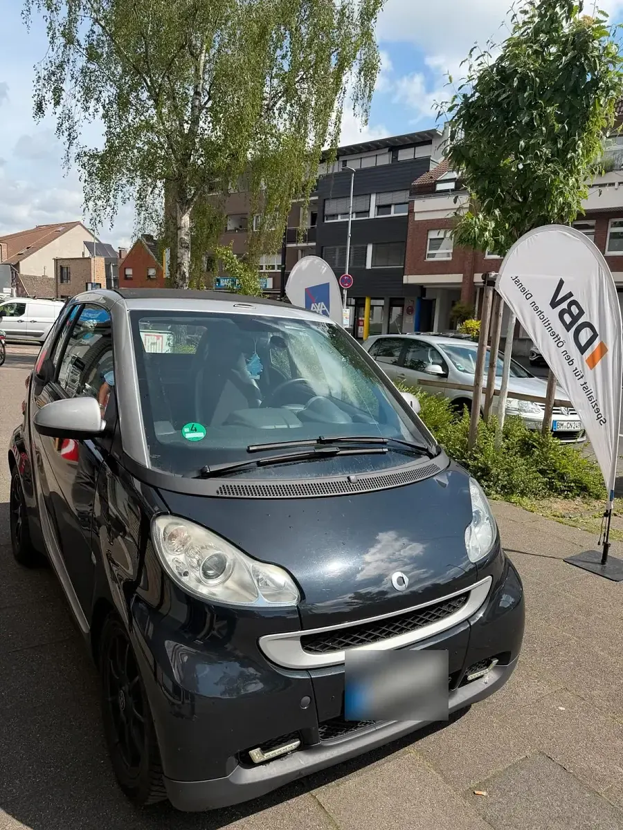 Używany Smart ForTwo Cabrio 71 KM (52 kW) 2009 Czarny Kabriolet