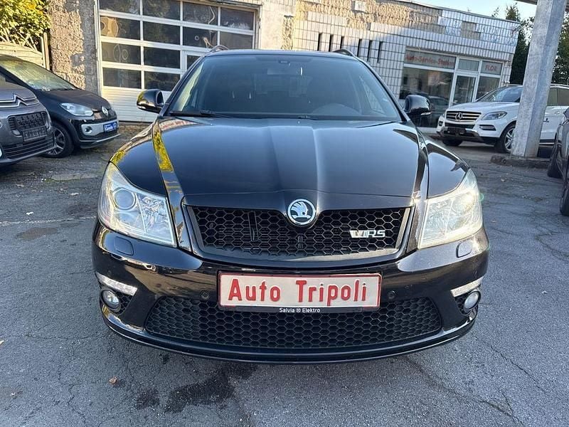 Schwarz Gebraucht 2013 Skoda Octavia RS Kombi | 10.990 € (Superpreis) - Bild 1/4