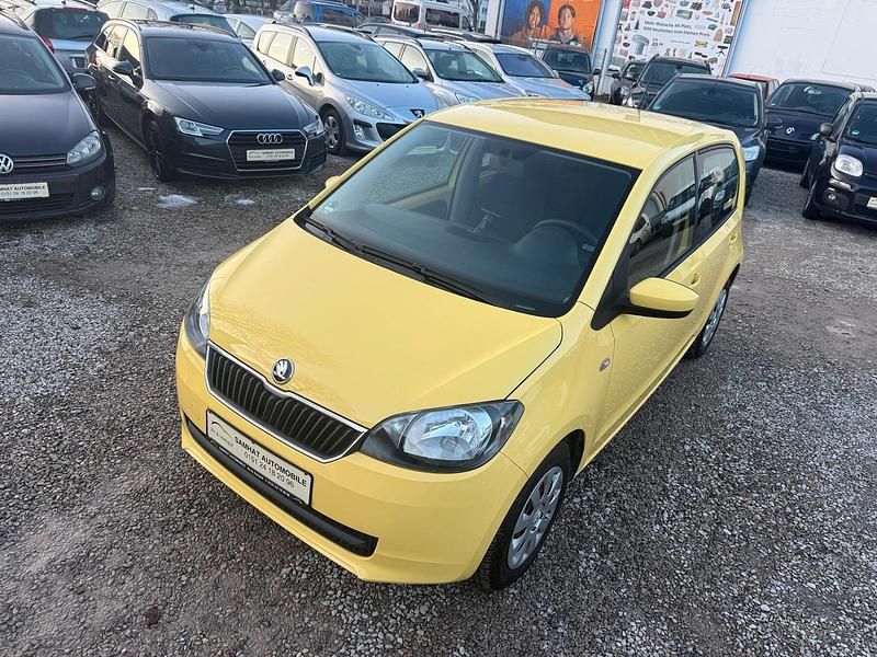 Gebraucht Skoda Citigo Ambition 60 PS (44 kW) 2015 Gelb Kleinwagen