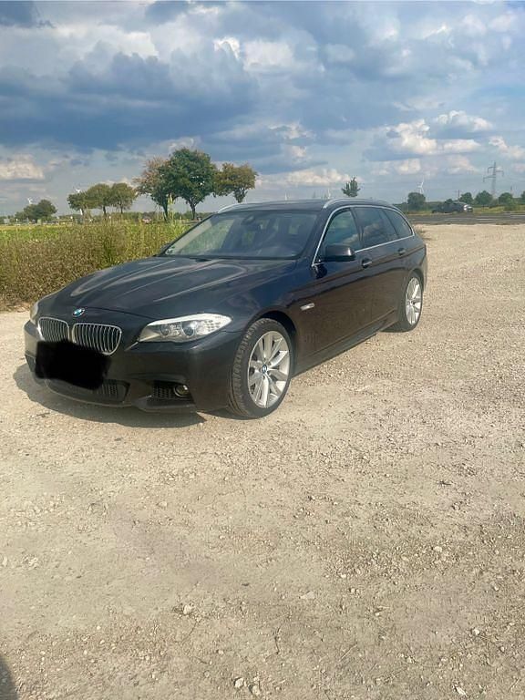 Grau Gebraucht 2012 BMW 525 M Sport Kombi | 11.750 € (Etwas zu teuer) - Bild 1/4