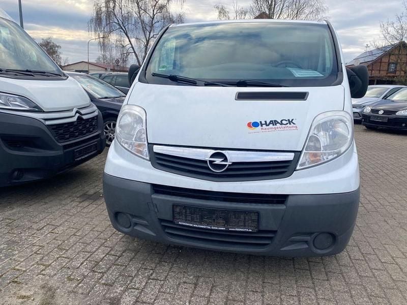 Gebraucht Opel Vivaro 90 PS (66 kW) 2014 Weiß Van / Kleinbus