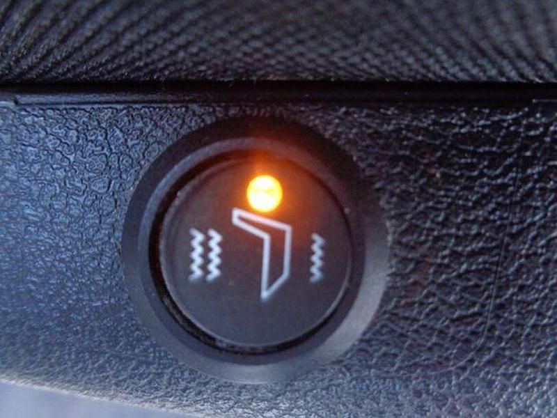 Gebraucht Renault Trafic Komfort 131 PS (96 kW) 2023 Weiß Van / Kleinbus