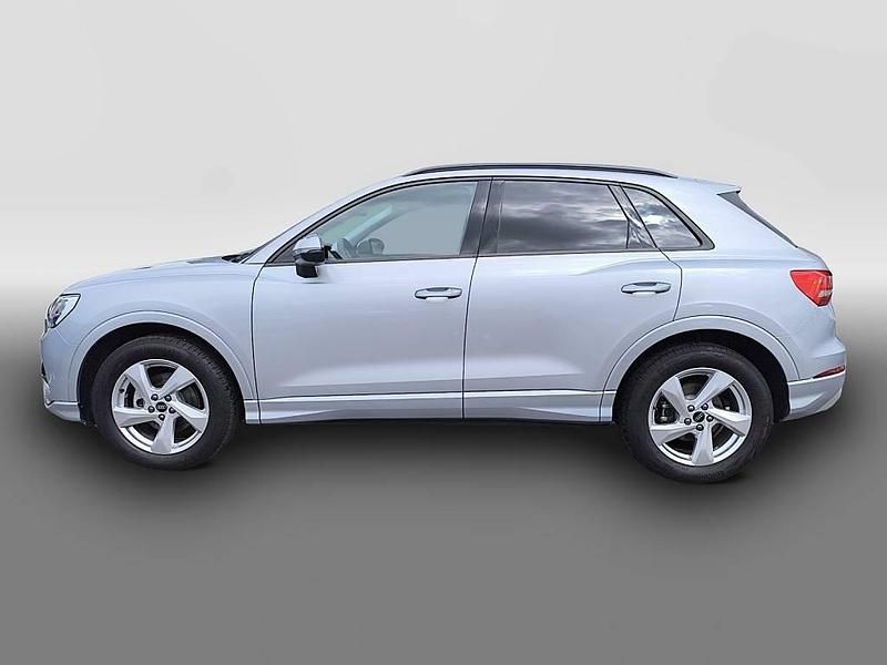 Second-hand Audi Q3 Advanced 150 CP (110 kW) 2024 Argintiu SUV