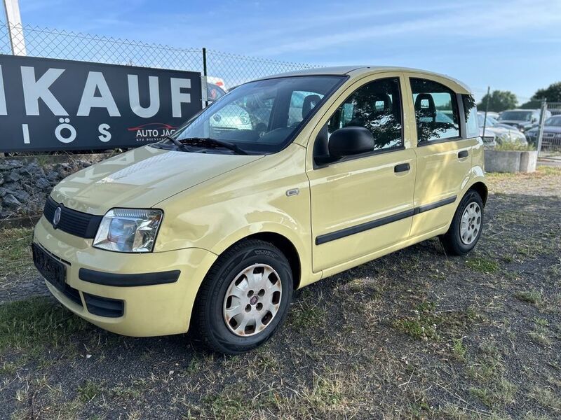 Gelb Gebraucht 2012 Fiat Panda Classica Kleinwagen | 2.499 € (Guter Preis) - Bild 1/4