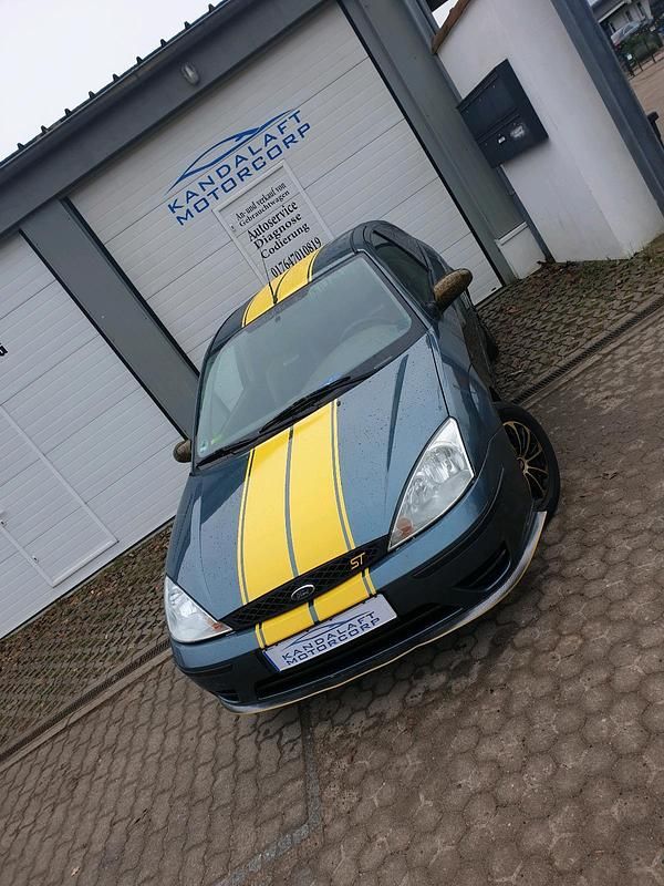 Brugt Ford Focus ST-Line 75 HK (55 kW) 2002 Grøn Hatchback