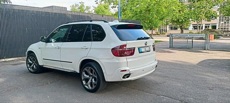Gebraucht BMW X5 235 PS (172 kW) 2007 Weiß SUV