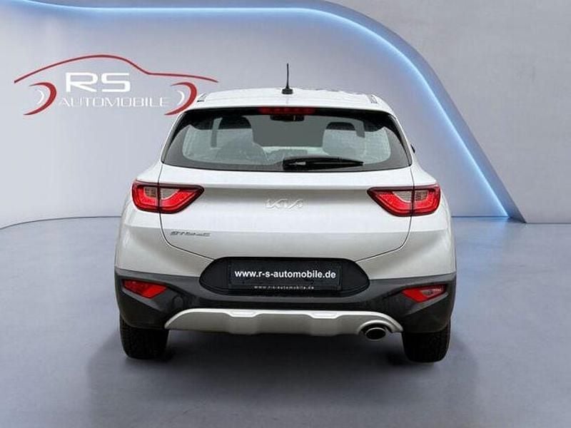 Gebraucht Kia Stonic Vision 120 PS (88 kW) 2022 Silber SUV