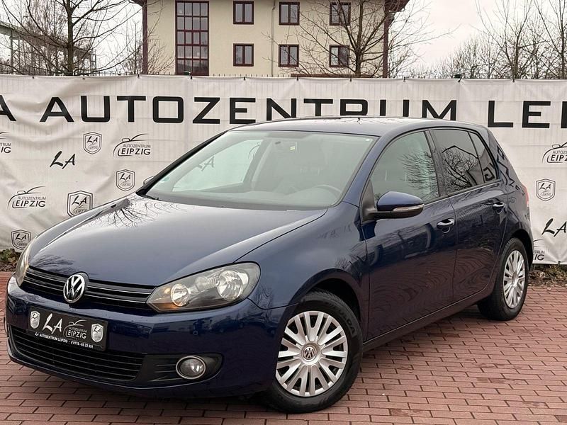 Gebraucht VW Golf VI Comfortline 105 PS (77 kW) 2010 Blau Kleinwagen
