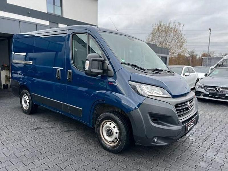 Blau Gebraucht 2020 Fiat Ducato Van | 14.890 € (Superpreis) - Bild 1/4