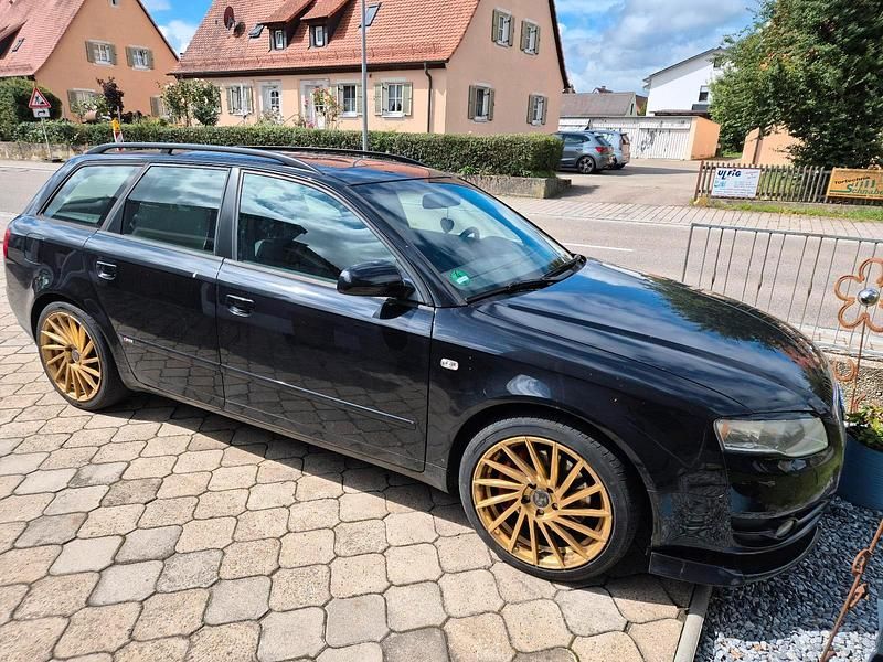 Schwarz Gebraucht 2005 Audi A4 Kombi | 5.000 € (Teuer) - Bild 1/4