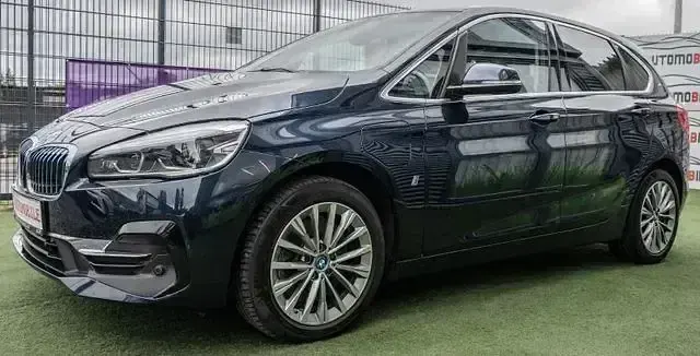 Gebraucht BMW 225 Active Tourer Luxury Line 136 PS (100 kW) 2018 Blau Van / Kleinbus