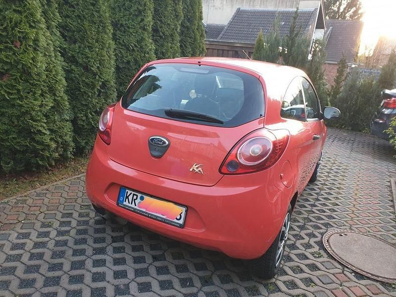 Gebraucht Ford Ka Trend 69 PS (50 kW) 2009 Rot Kleinwagen