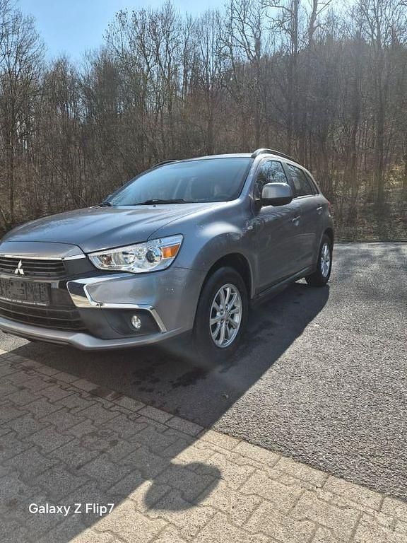 Gebraucht Mitsubishi ASX Plus 114 PS (83 kW) 2018 Grau SUV