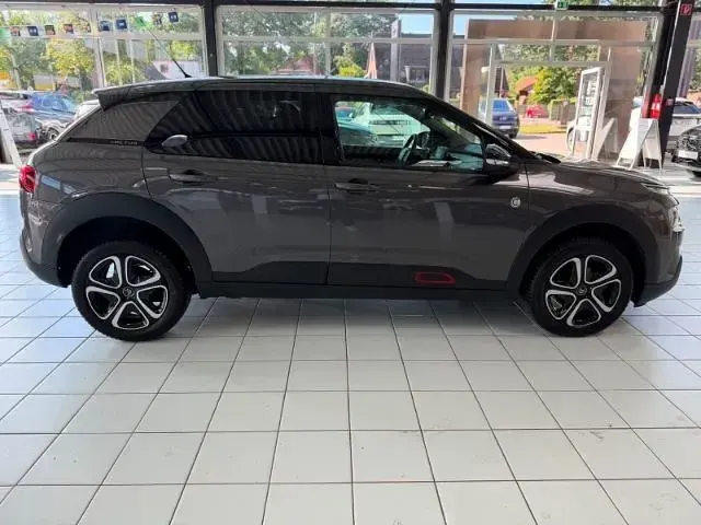 Gebraucht Citroën C4 102 PS (75 kW) 2020 Grau SUV