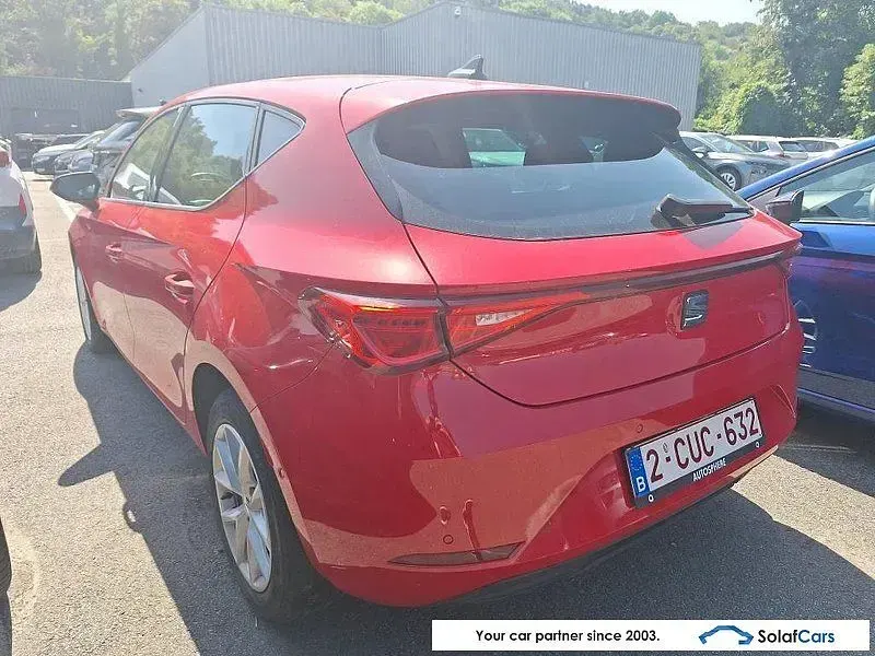 Gebraucht Seat Leon 116 PS (85 kW) 2022 Rot Limousine