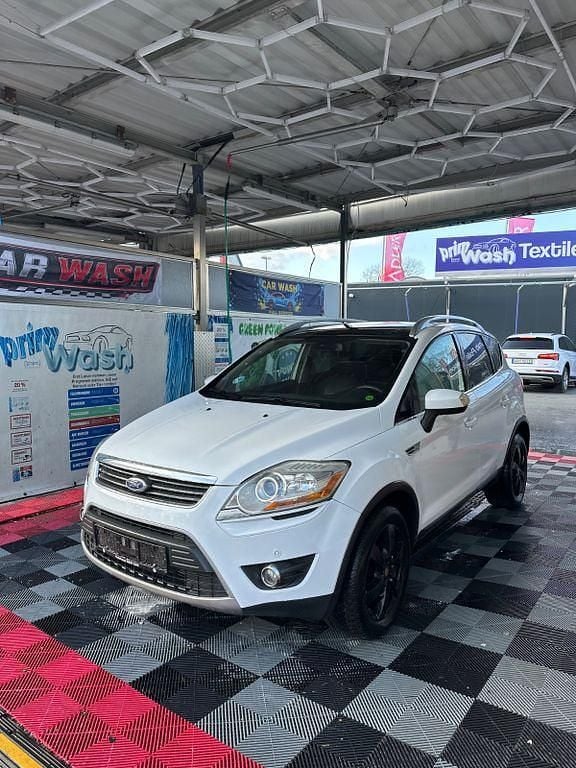 Gebraucht Ford Kuga 163 PS (119 kW) 2012 Weiß SUV