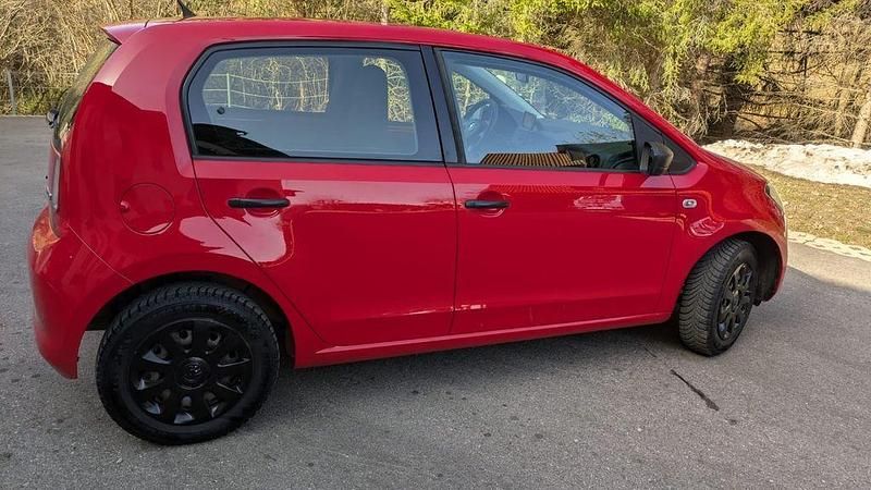 Gebraucht Skoda Citigo Active 60 PS (44 kW) 2013 Rot Kleinwagen