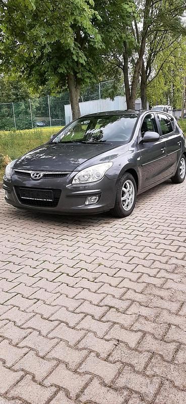 Gebraucht 2008 Hyundai i30 Limousine | 2.400 € (Fairer Preis) - Bild 1/4