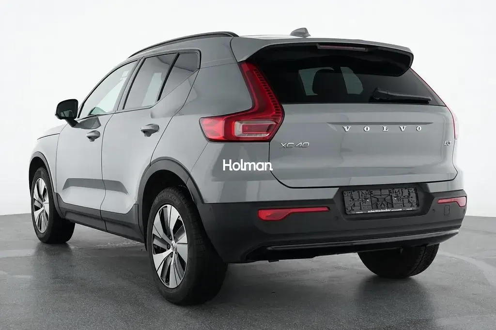 Gebraucht Volvo XC40 Plus 163 PS (119 kW) 2024 Grau SUV