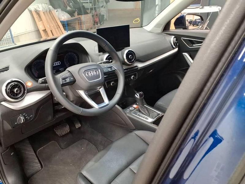 Gebraucht Audi Q2 S-Line 190 PS (139 kW) 2025 Blau SUV