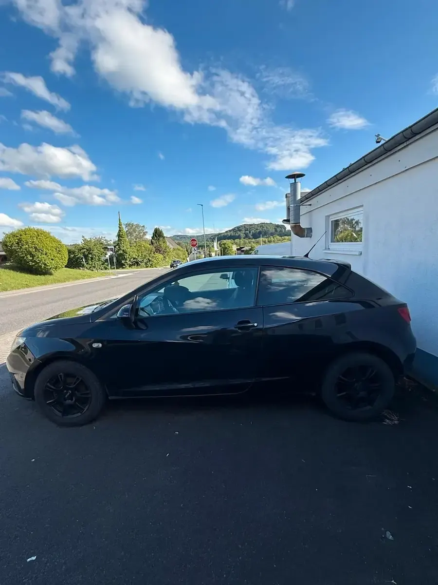 Gebraucht Seat Ibiza 86 PS (63 kW) 2010 Schwarz Kleinwagen