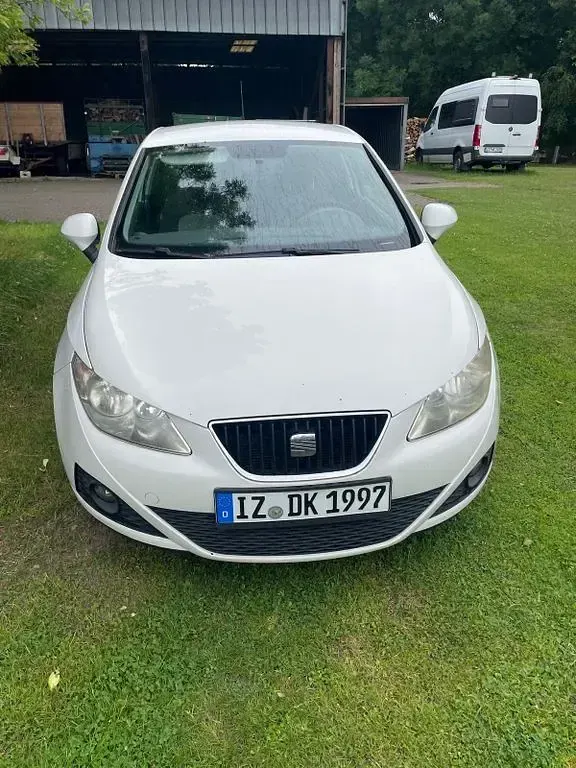 Gebraucht Seat Ibiza SC 69 PS (50 kW) 2009 Weiß Kleinwagen