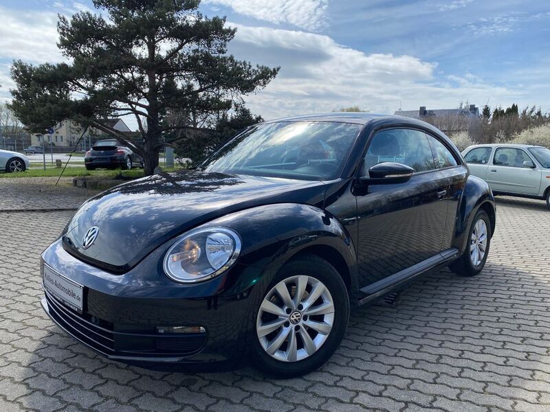 Deep black perleffekt Gebraucht 2013 VW Beetle Basis Limousine | 9.990 € (Fairer Preis) - Bild 1/4