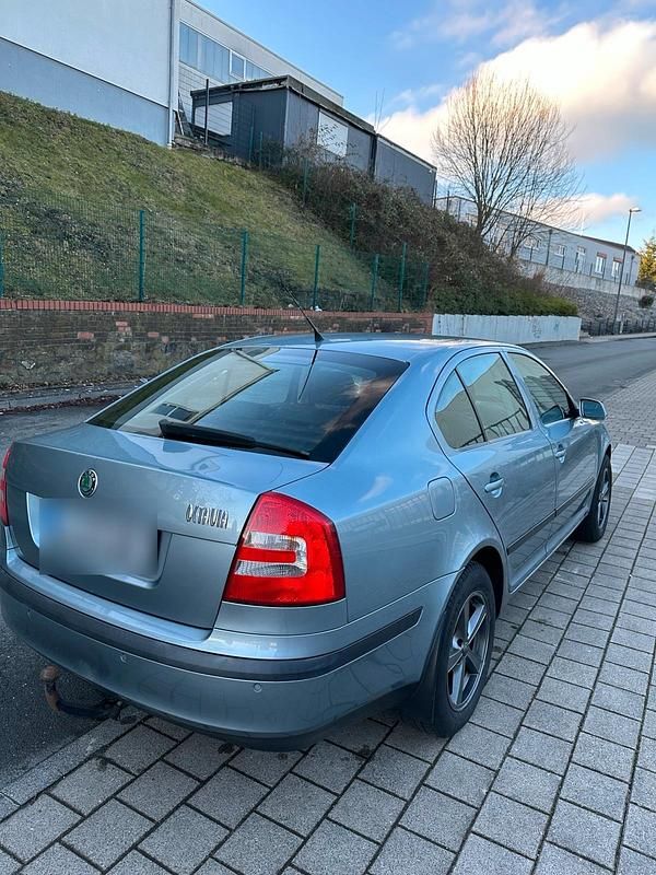 Gebraucht Skoda Octavia 2005 Grau Limousine