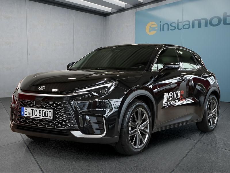 Schwarz Gebraucht 2024 Lexus LBX SUV | 33.199 € (Fairer Preis) - Bild 1/4