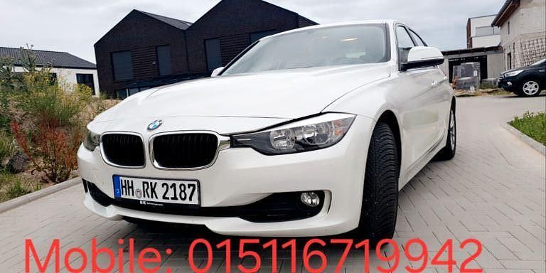 Weiß Gebraucht 2014 BMW 316 Limousine | 11.490 € (Guter Preis) - Bild 1/4