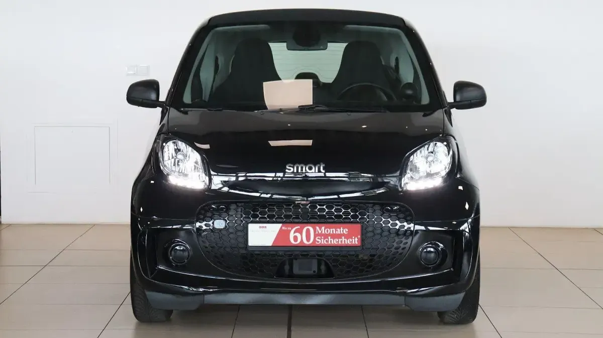Gebraucht Smart ForTwo Coupé 60 kW (82 PS) 2021 Schwarz Coupé